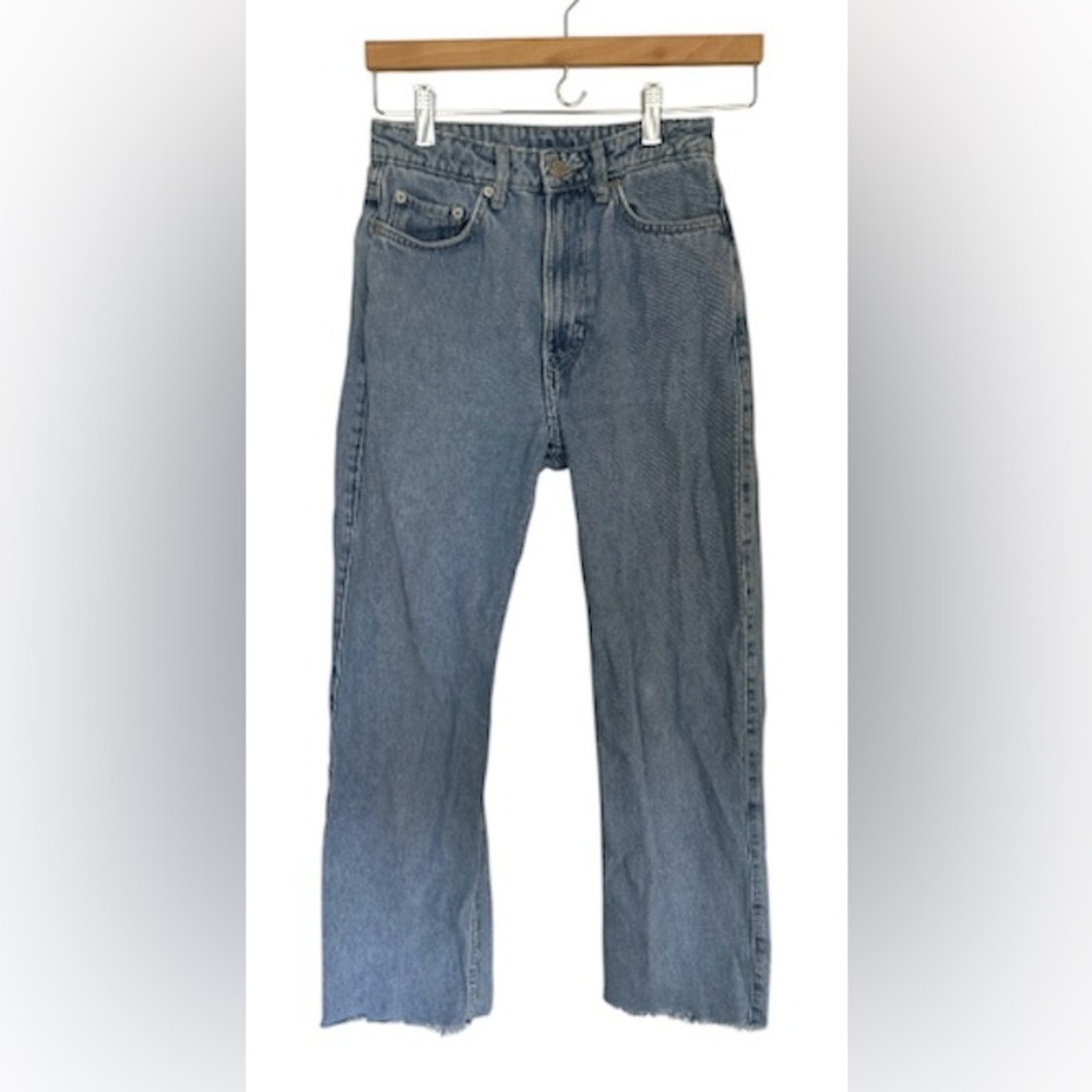 Weekday Row Sky Blue Straight Leg Raw Hem High Rise Jeans 24/30